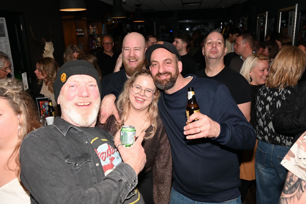 ../Images/10 jaar Ro's Barbershop 342.jpg